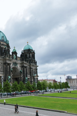 Berliner Dom mit Lustgarten