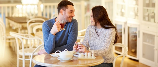 33 Fragen zum Kennenlernen & 5 Regeln für gutes Dating