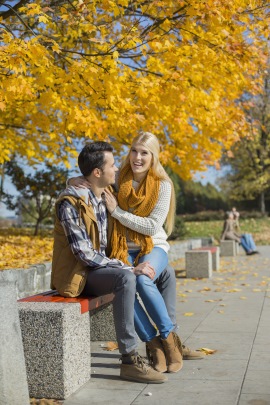 Dating: 7 Gesprächsthemen und 4 No-Gos fürs Kennenlernen